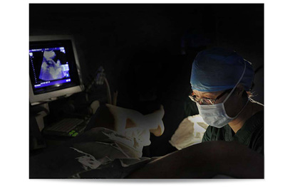 福州福興婦產(chǎn)醫(yī)院 全方位助孕服務(wù)，試管嬰兒、人工授精費(fèi)用詳解與在線(xiàn)咨詢(xún)指南